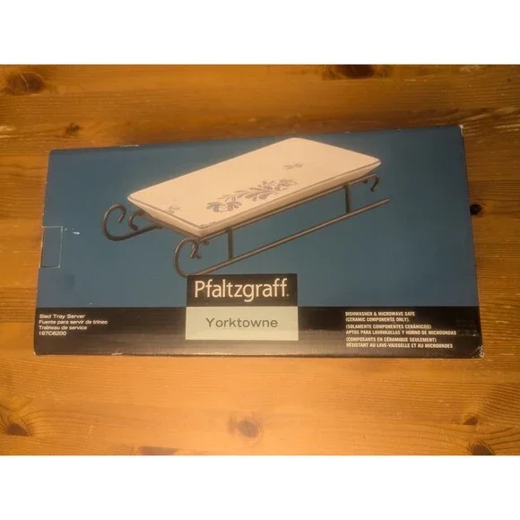Pfaltzgraff Yorktowne Vintage Sled Tray Server - Picture 4 of 11